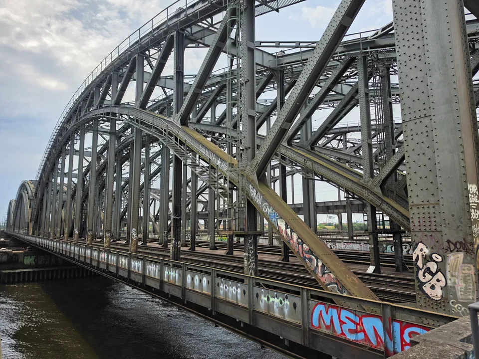 Zweibrückenstraße: Hamburg 20260815 Eisenbahnbrücken Norderelbe 03