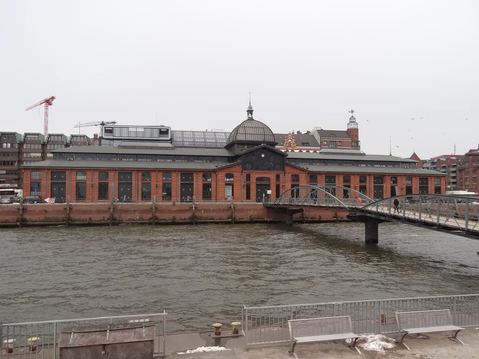 Hamburger Fischmarkt: Fischauktionshalle (Hamburg Altona)